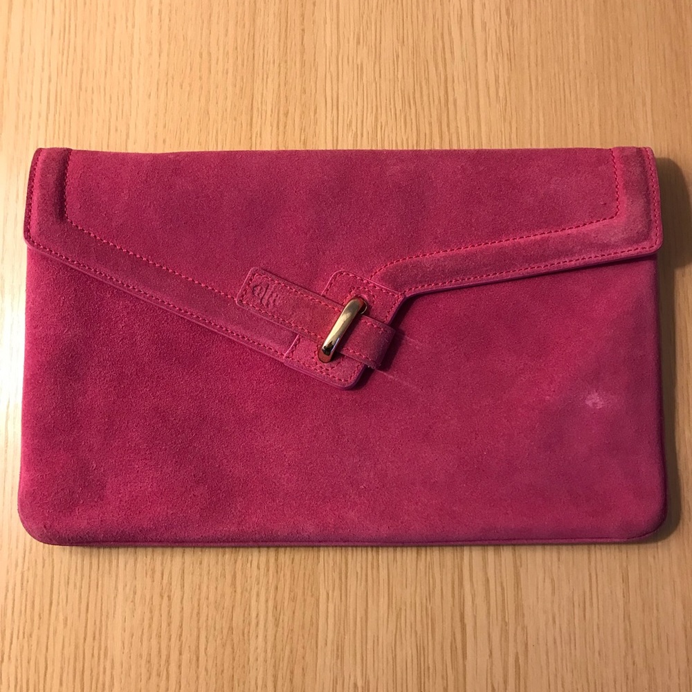 ela fuschia suede “MILCK” clutch